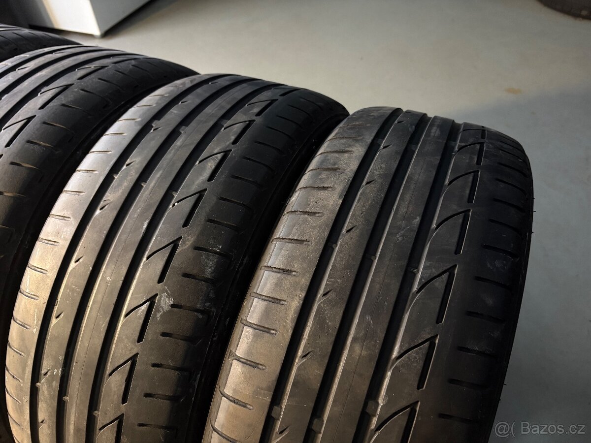Letní pneu Bridgestone 225/45R19 - 3