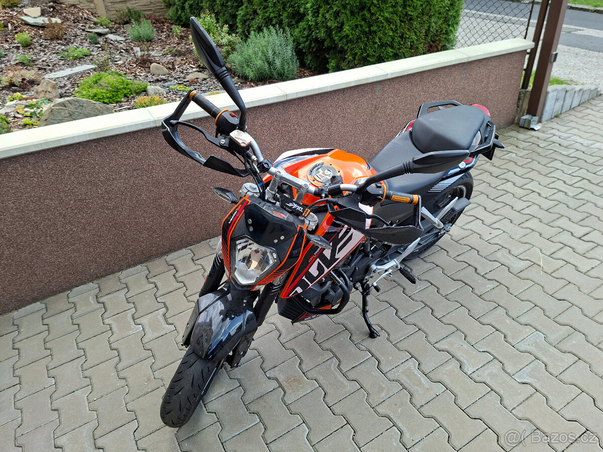 KTM DUKE 125 - 3