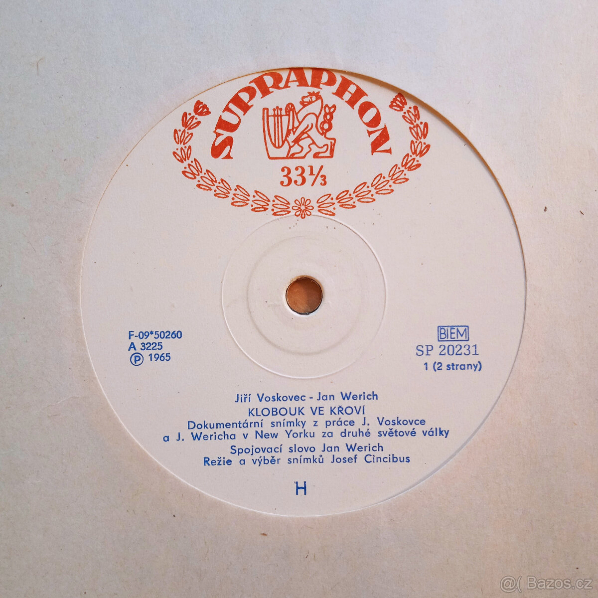 LP Voskovec + Werich KLOBOUK VE KŘOVÍ - 3