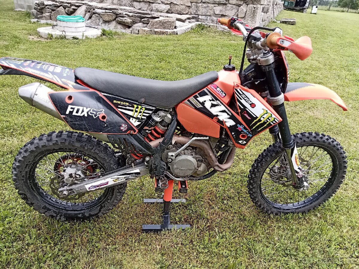 KTM EXC 450 racing