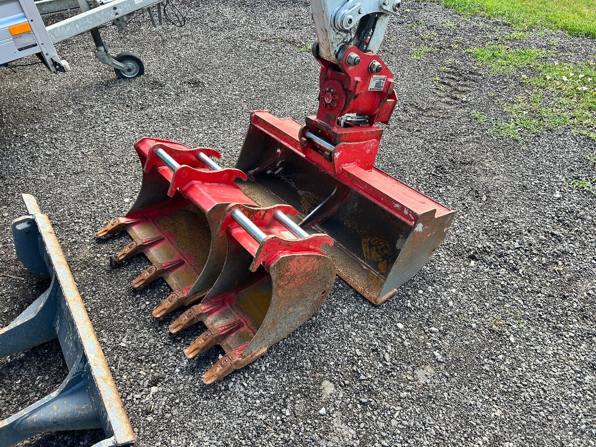 Minibagr Takeuchi TB216 k zapůjčení | včetně vozíku - 3