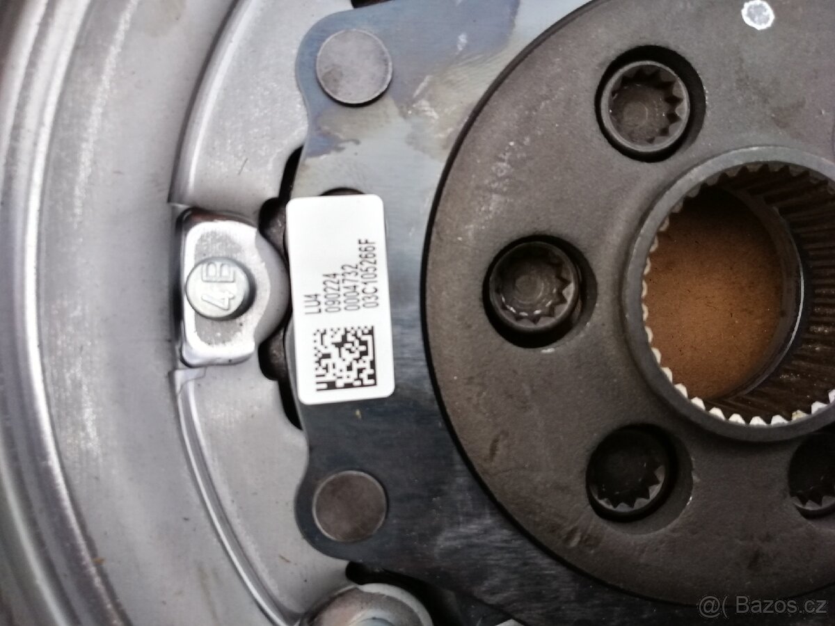 Dvouhmotový setrvačník, originál nový 03C105266F - 3