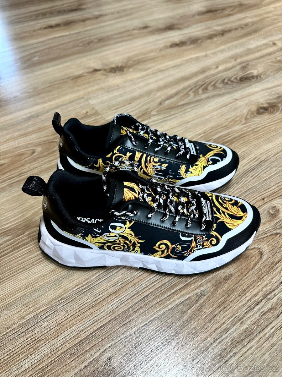 PRODÁM NOVÉ BOTY VERSACE VEL. 42 - 3