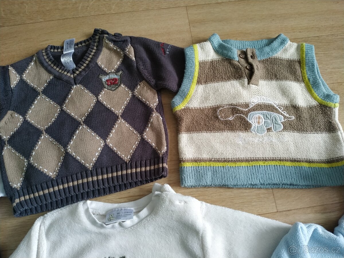 Mikiny, svetry 62/68 - 3