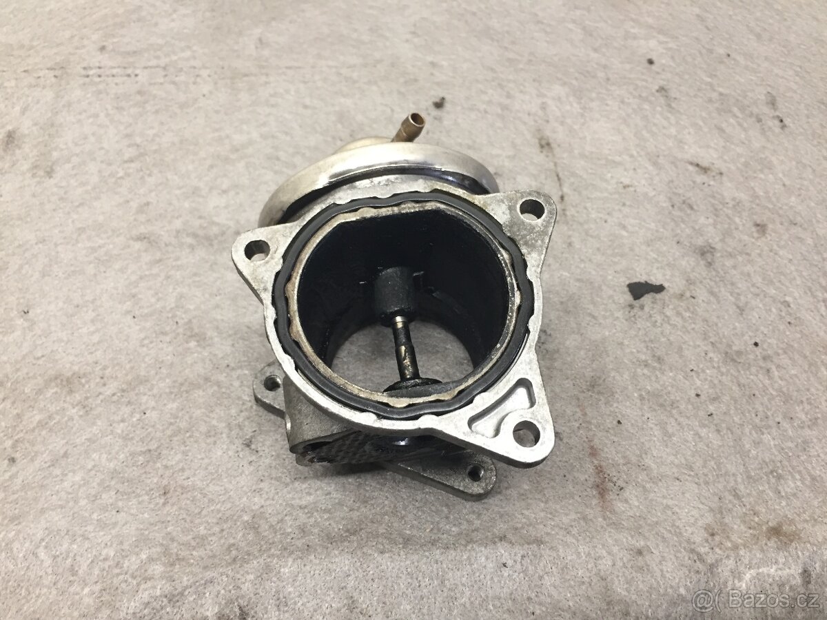 ŠKODA, VW 1.9TDI 74KW AXR - EGR VENTIL 038 129 637 D - 3