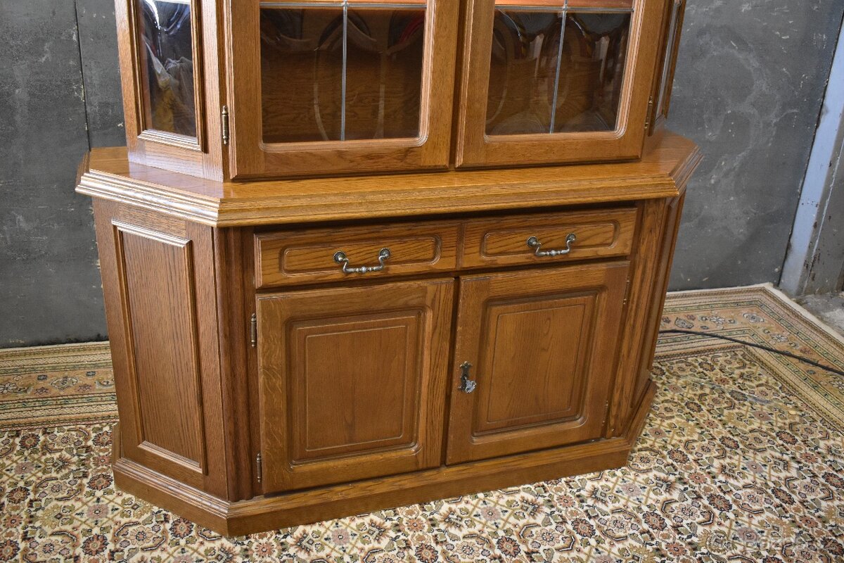 Osvětlená vitrína - 3