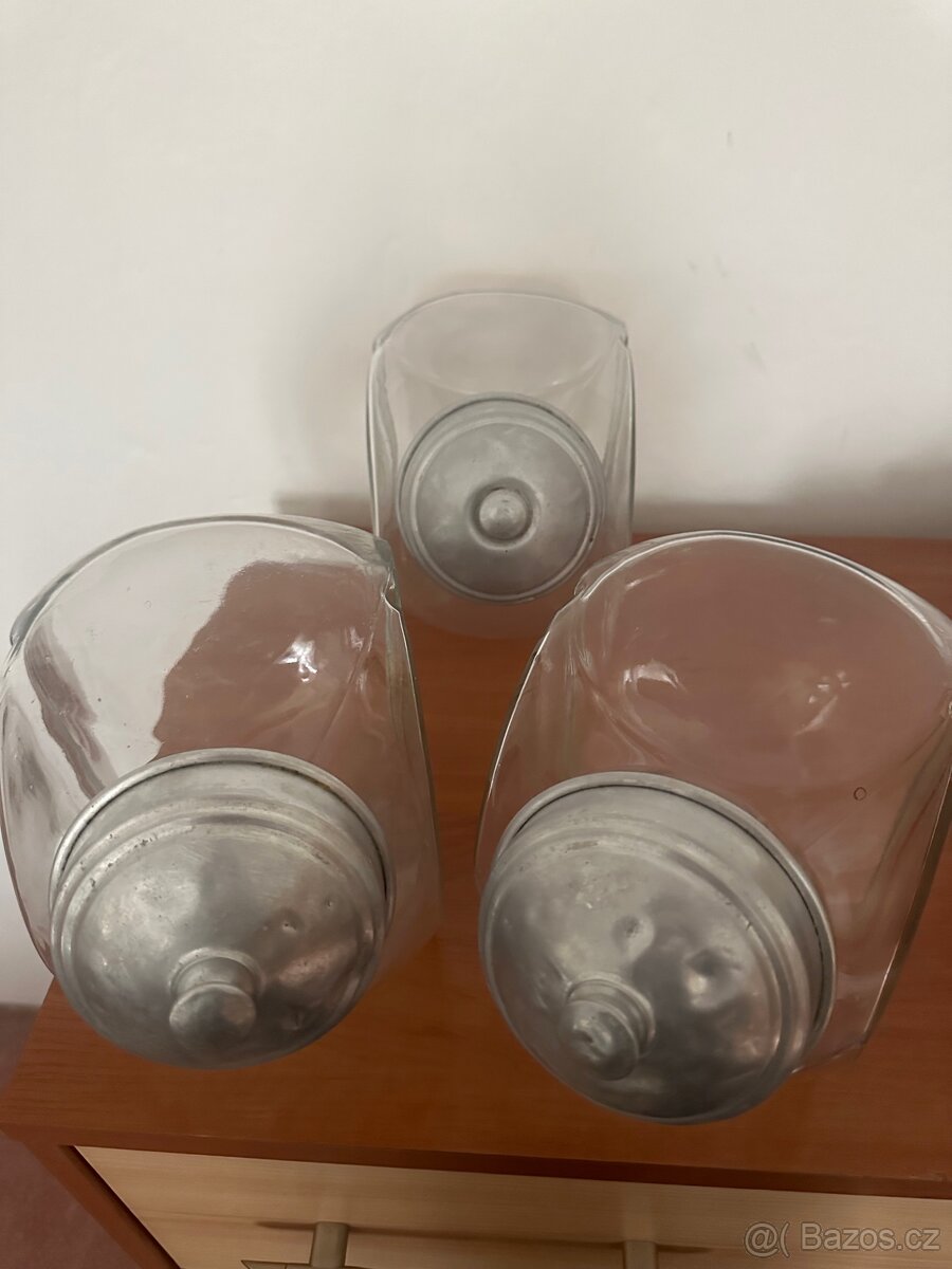 Stare skleněné dozy - 3