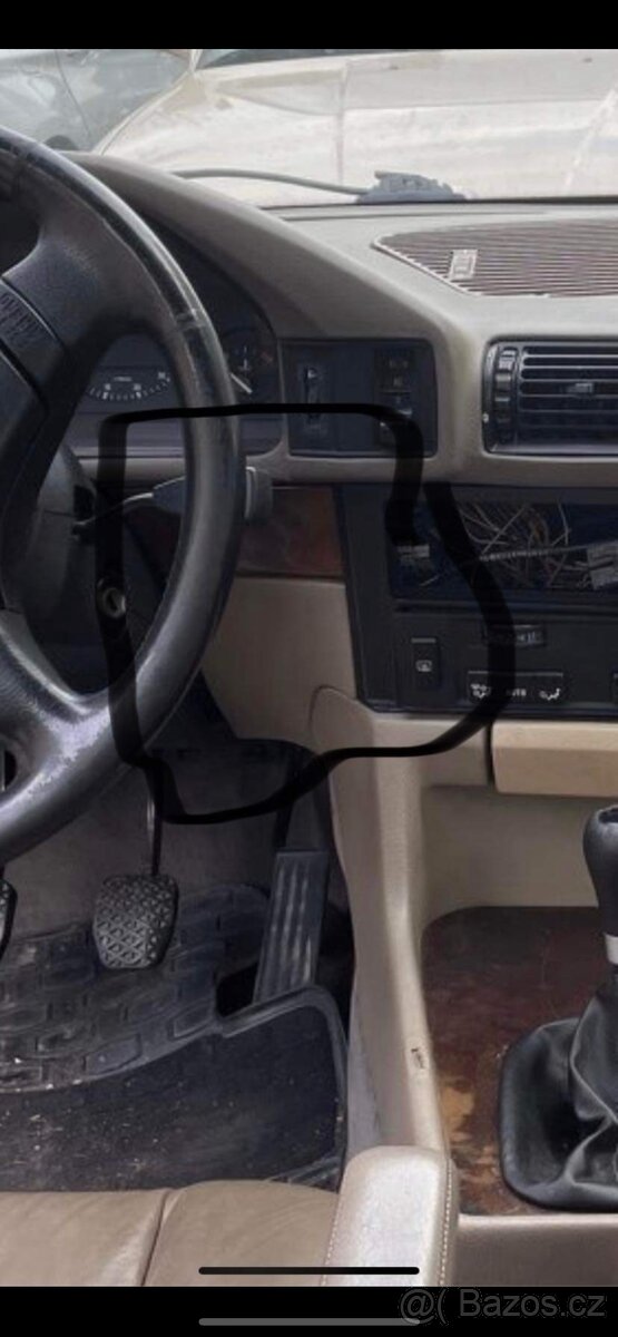 Koupím M-Technic lišty dveří na BMW e34 sedan - 3