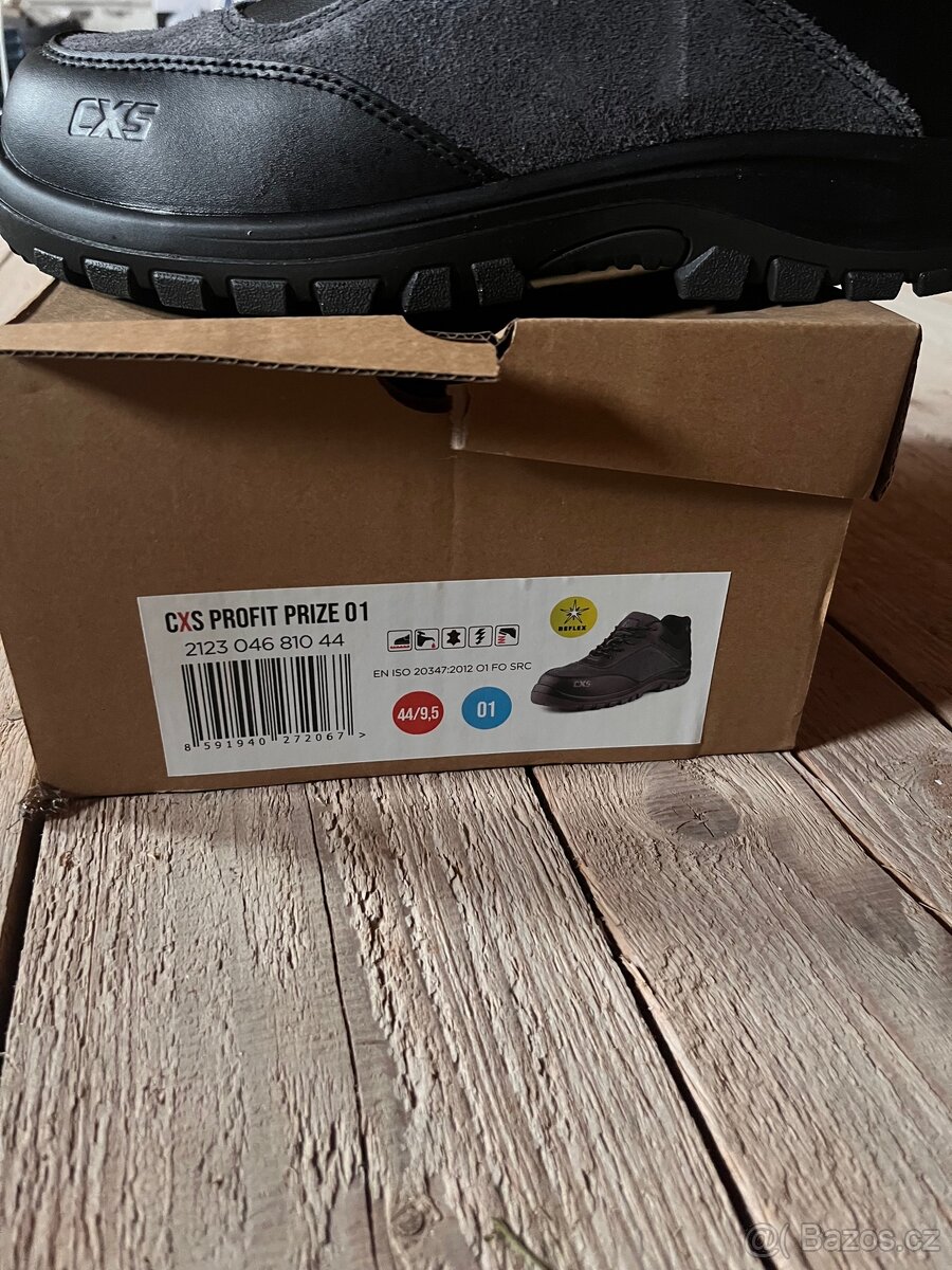 Nova pracovní obuv vel.44 - 3