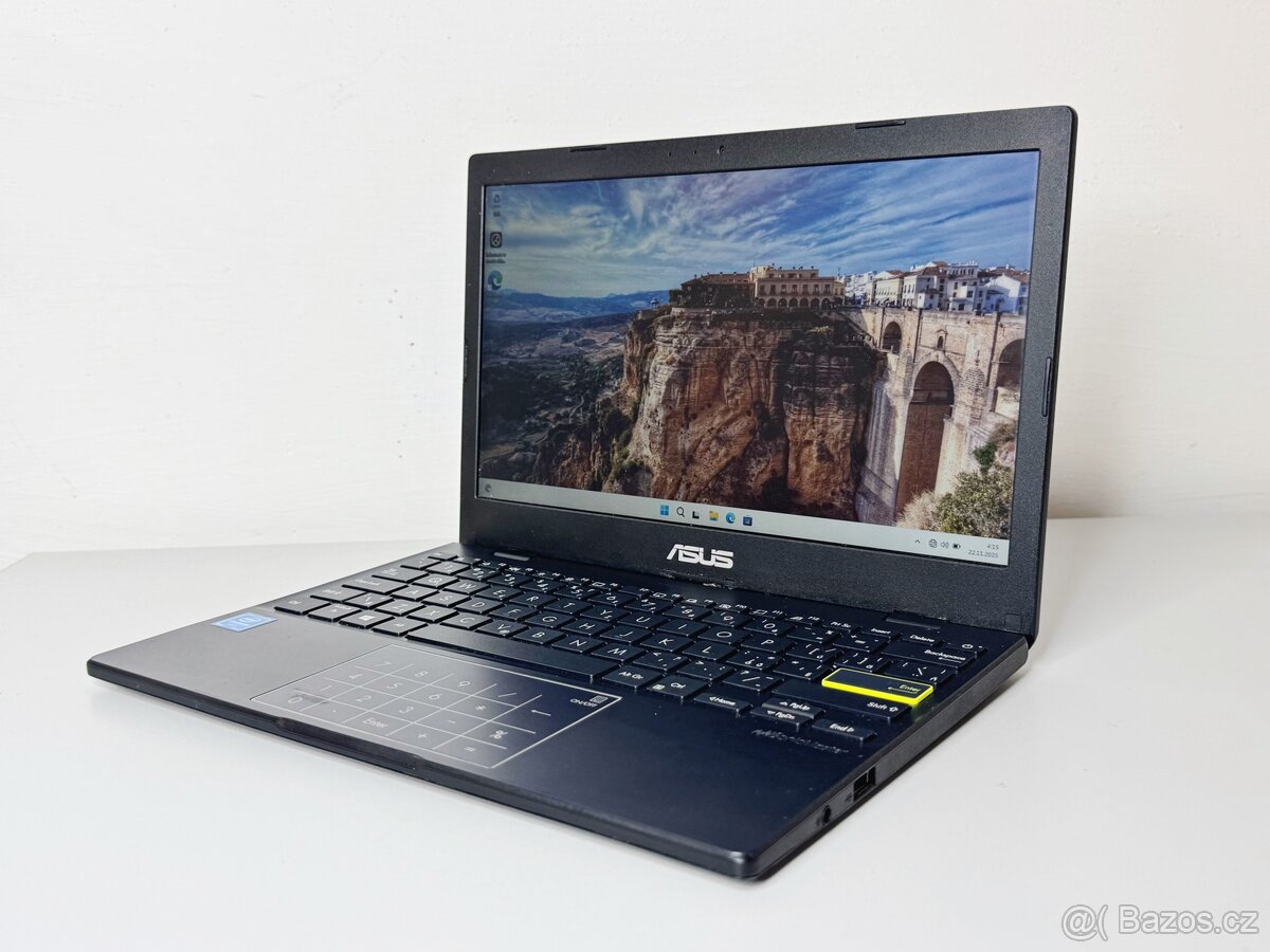 ASUS E210M – Celeron | 4GB RAM | 180GB SSD | Windows 11 - 3