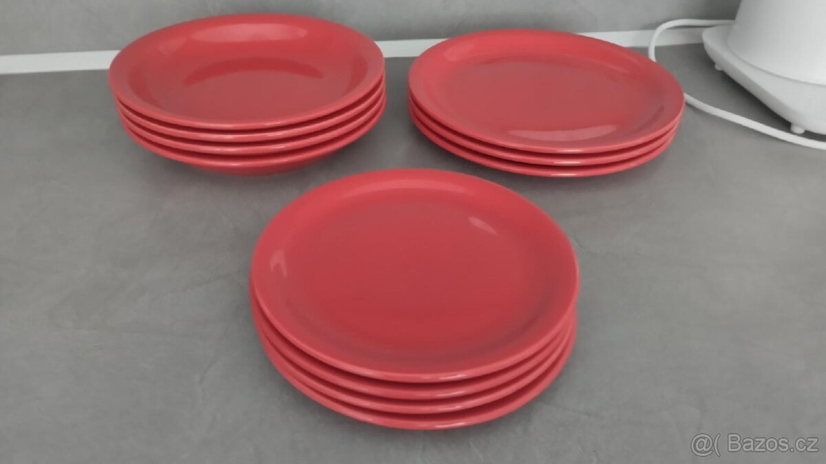 JÍDELNÍ TALÍŘE - 3
