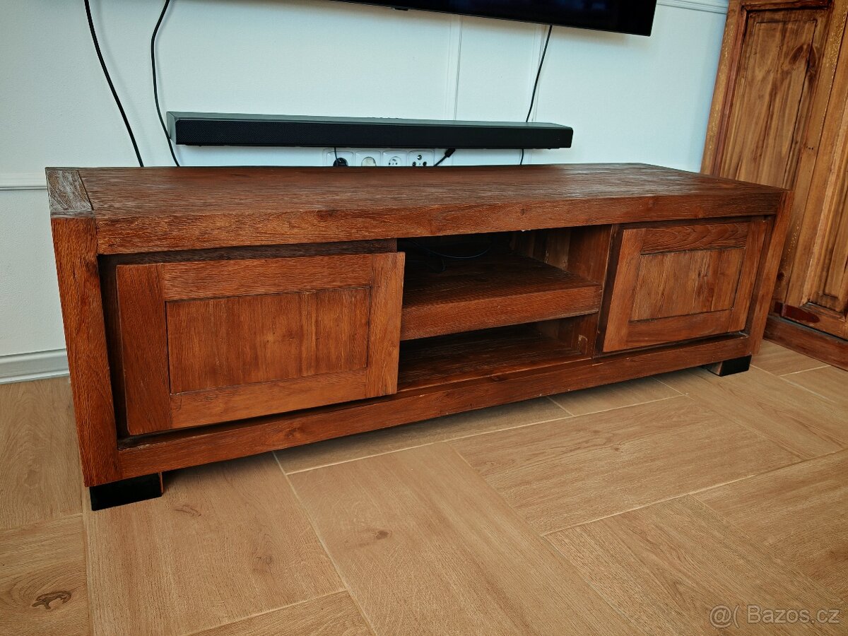 TV stolek z masivního dřeva - 3