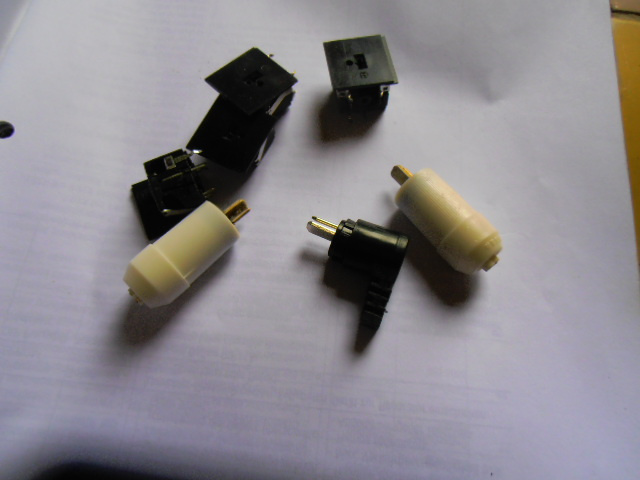 repro konektory - 3