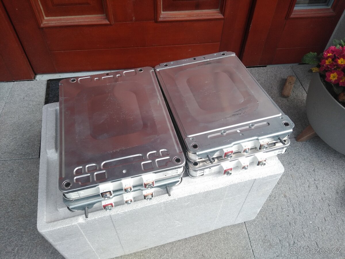 Li-ion baterie, moduly, články Nissan Leaf - 3