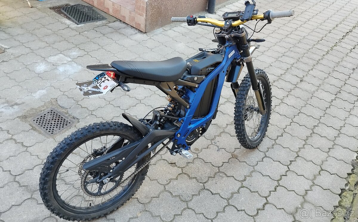 Sur-ron Light bee elektro motorka s SPZ