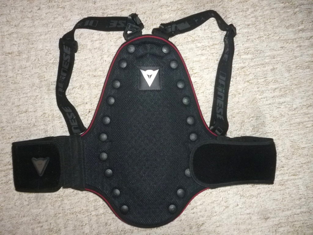 páteřák - DAINESE - 3