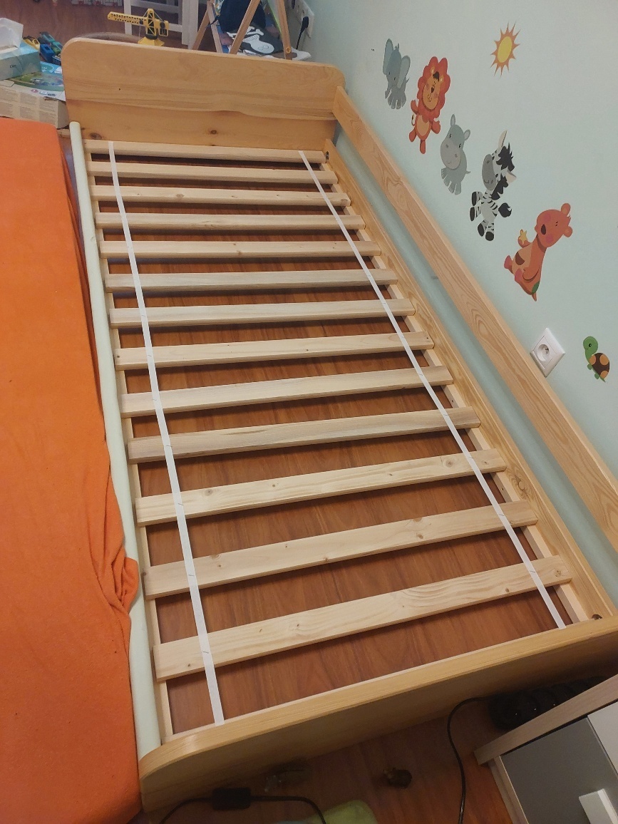 Montessori dřevěná postel Sia bez matrace 200x90cm - 3