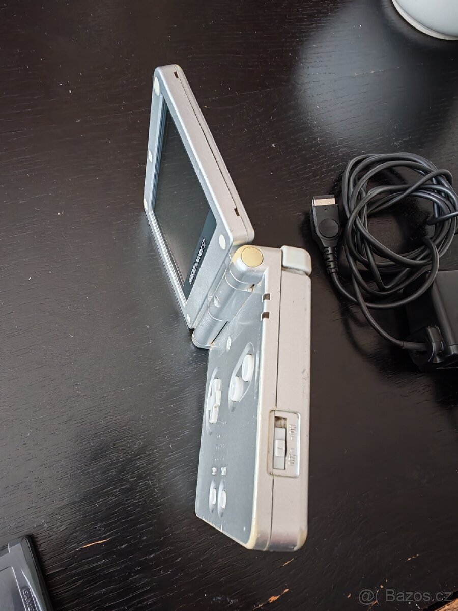 Nintendo Gameboy SP - 3