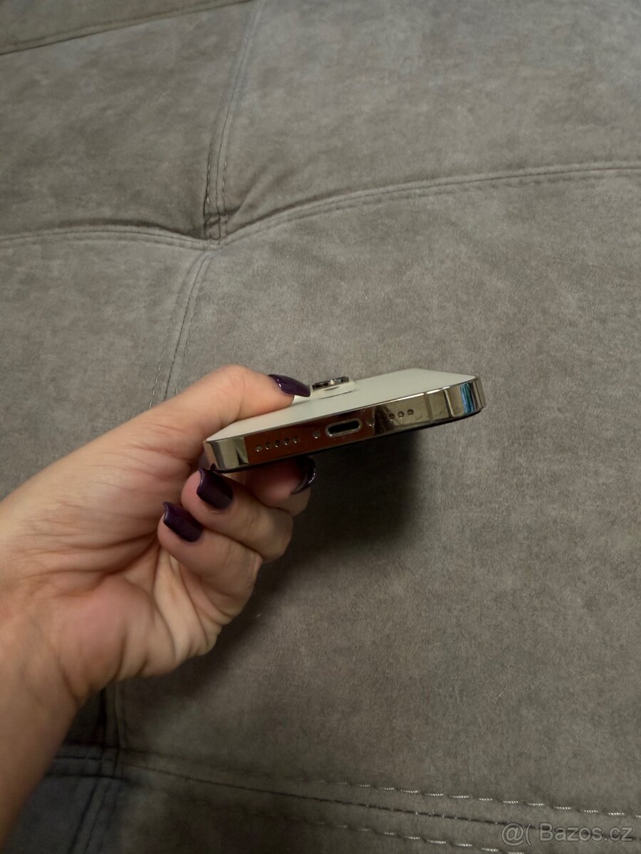 iPhone 14 Pro zlatý 256GB - 3