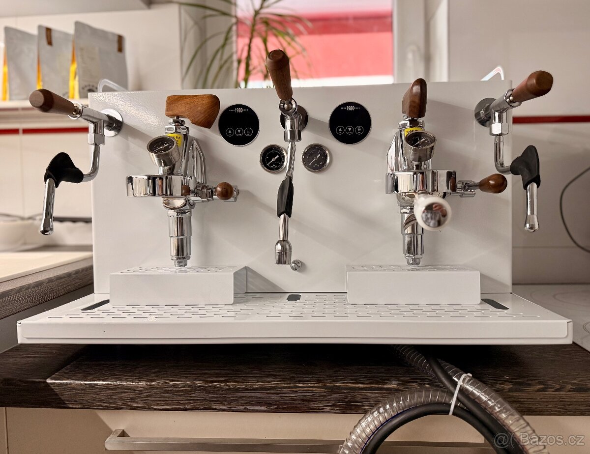 Profi Dvoupákový Kávovar - 3