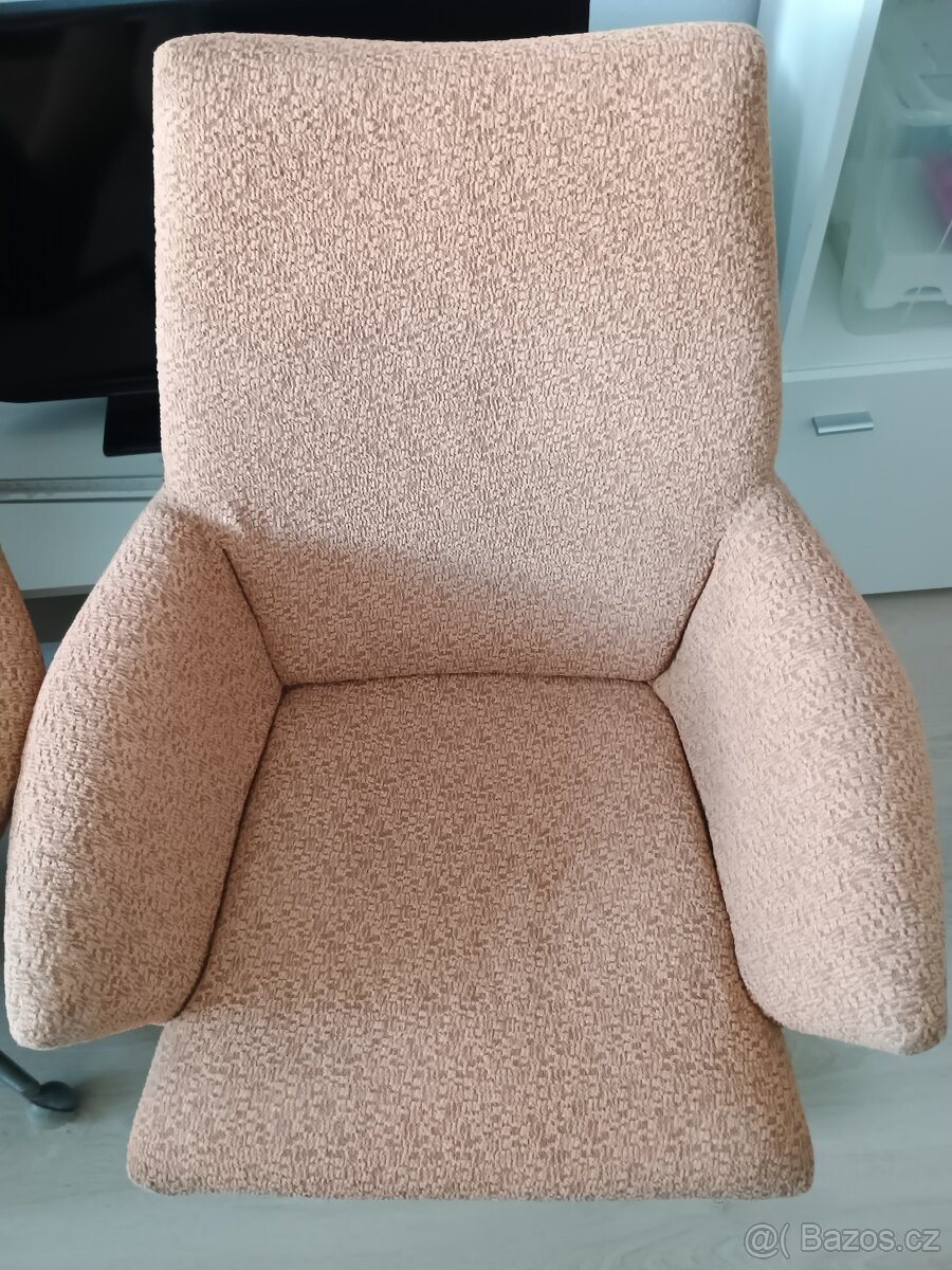 Retro křesla z 60 - 70 let 20 stoleti - 3