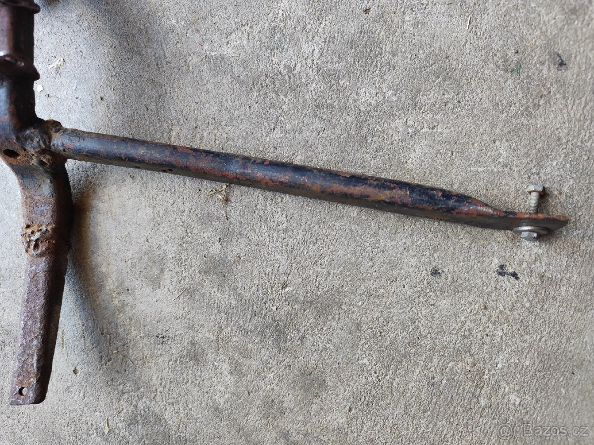 Kříž Jawa Pionýr - 3