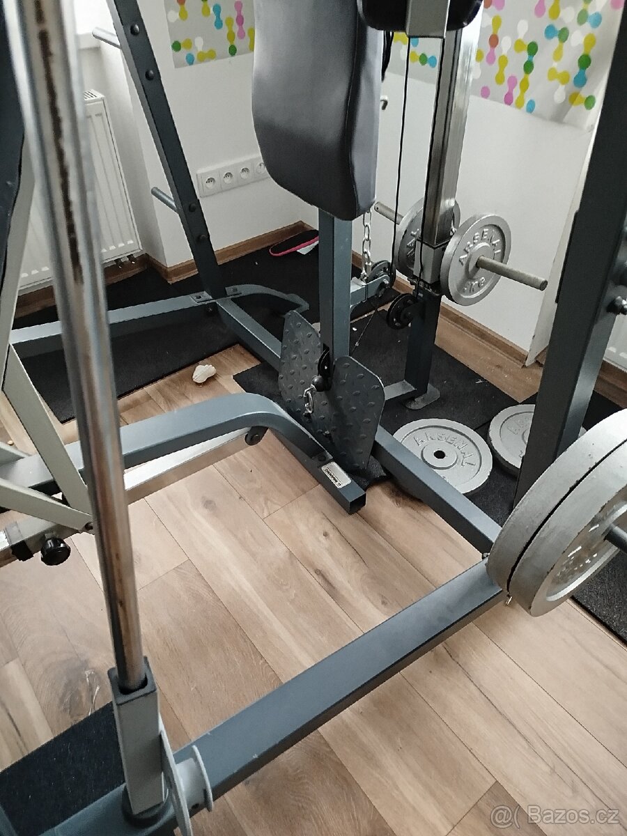 Posilovací věž - 3