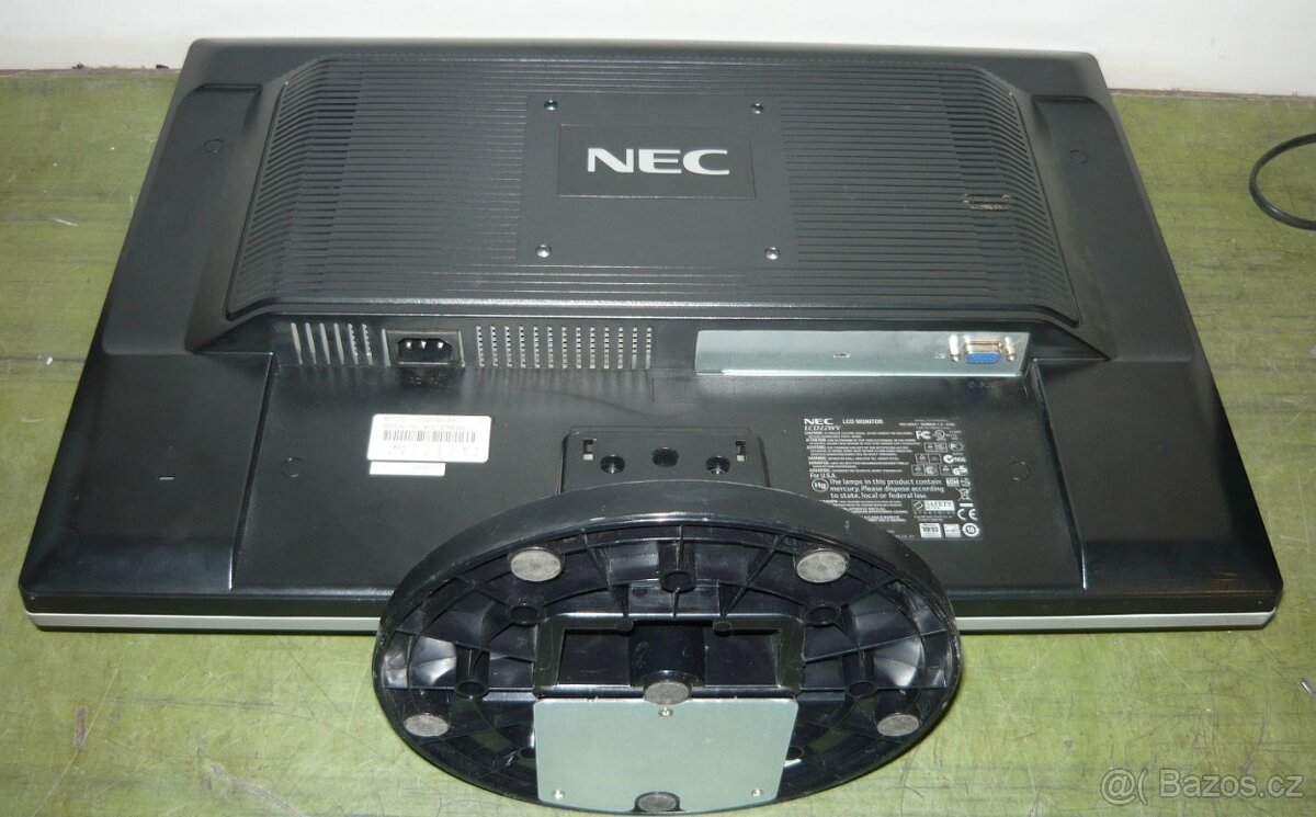 LCD monitor NEC, 22 palců, 1680x1050 - 3