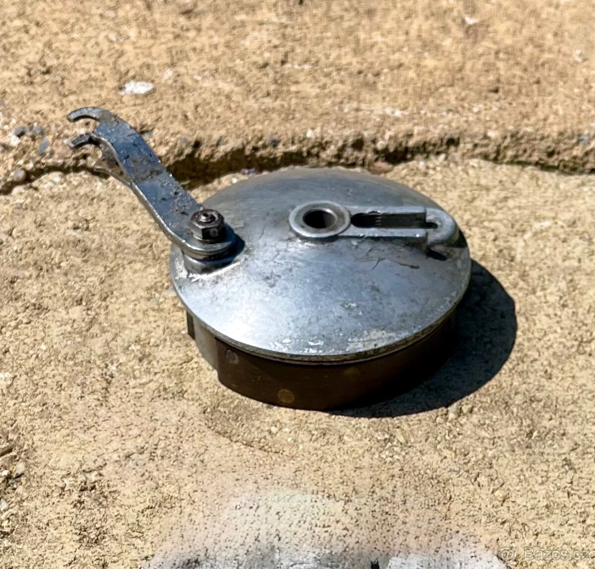 Jawa 50 550 pařez - přední brzda - 3