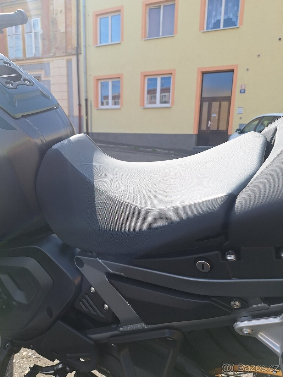 Sedlo BMW 10 GSA , komfrtni vyhrivane edlo snizene. - 3