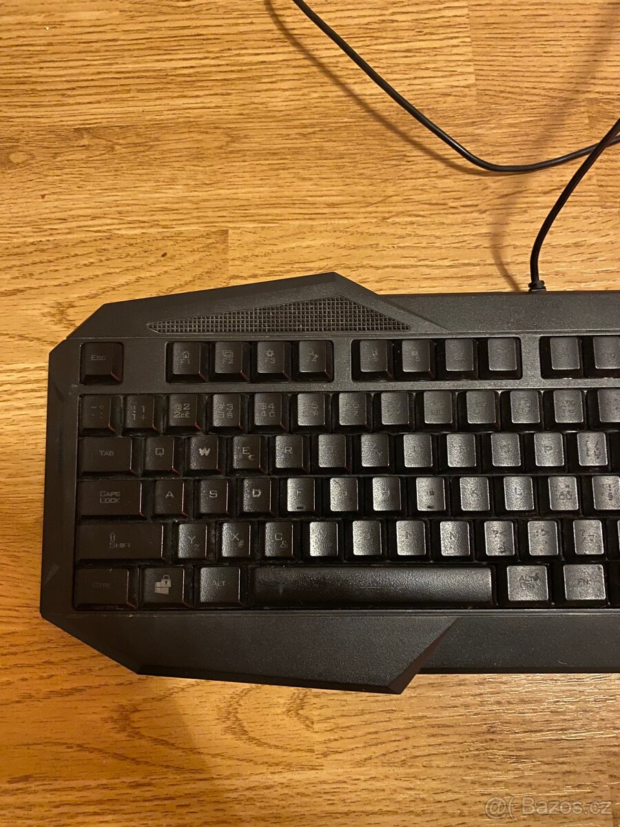 Trust Avonn GXT 830-RW Černá Klávesnice - 3