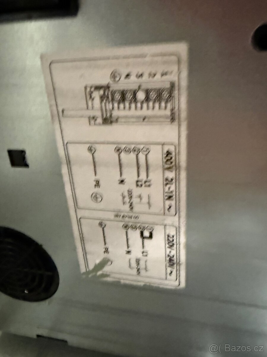 Indukční samostatná varná deska Electrolux EHH6340FSK - 3