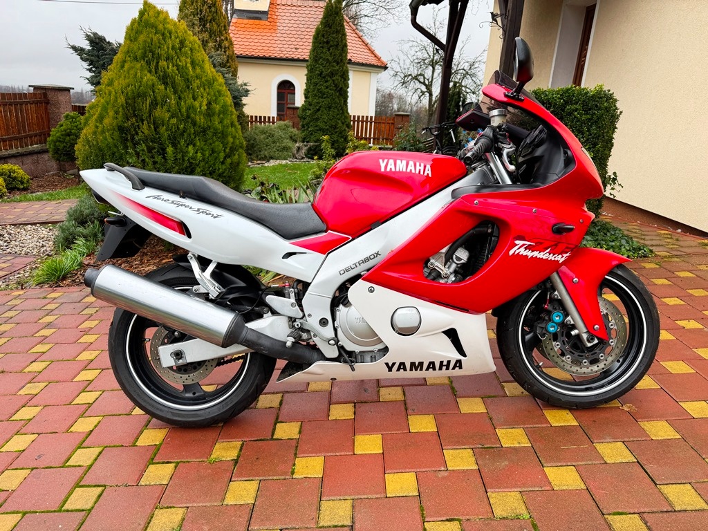 Yamaha YZF600 Thundercat, TRX850, Ducati 750ss - 3