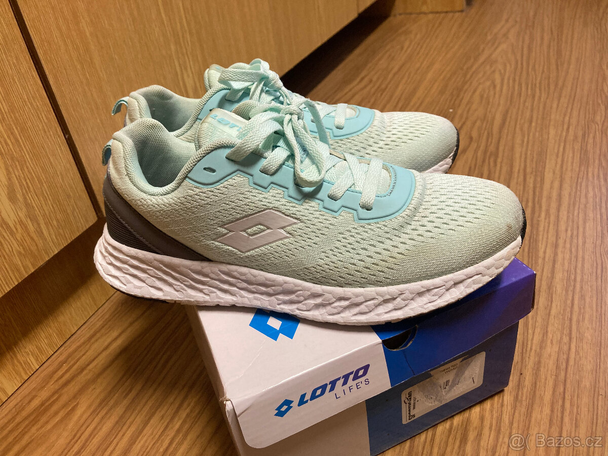 Lotto sportovní boty vel 41 - 3