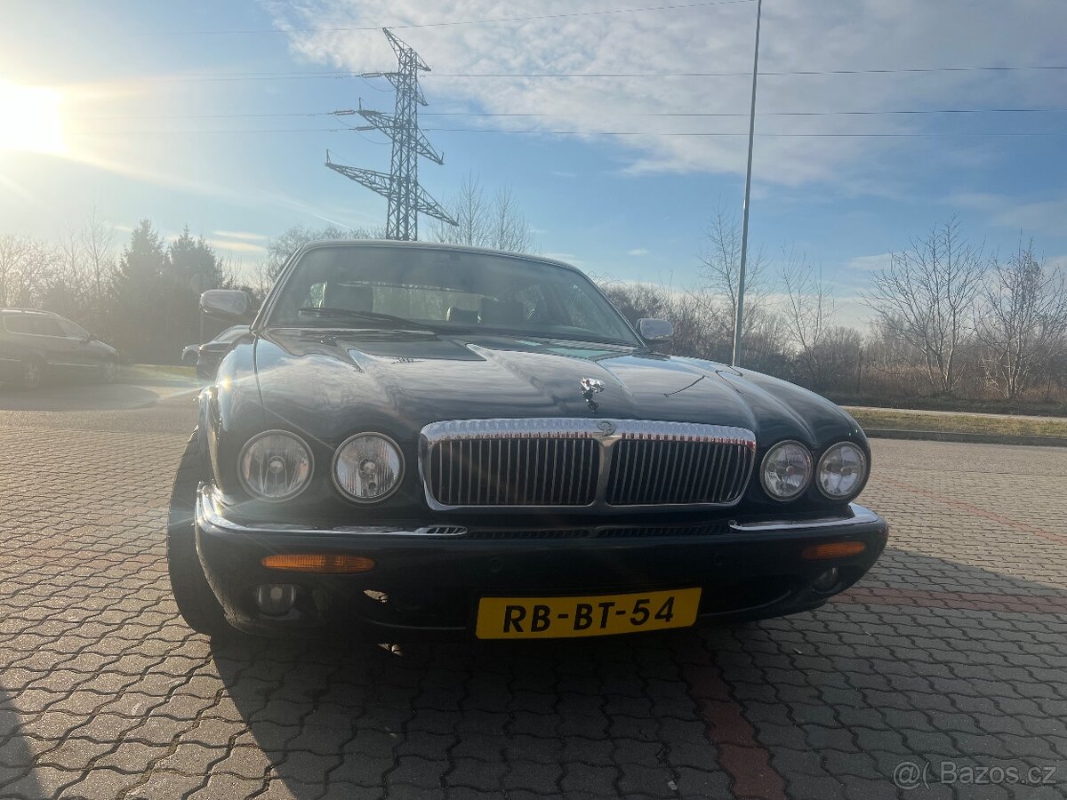 Predám Jaguar Daimler 6 LWB - 3