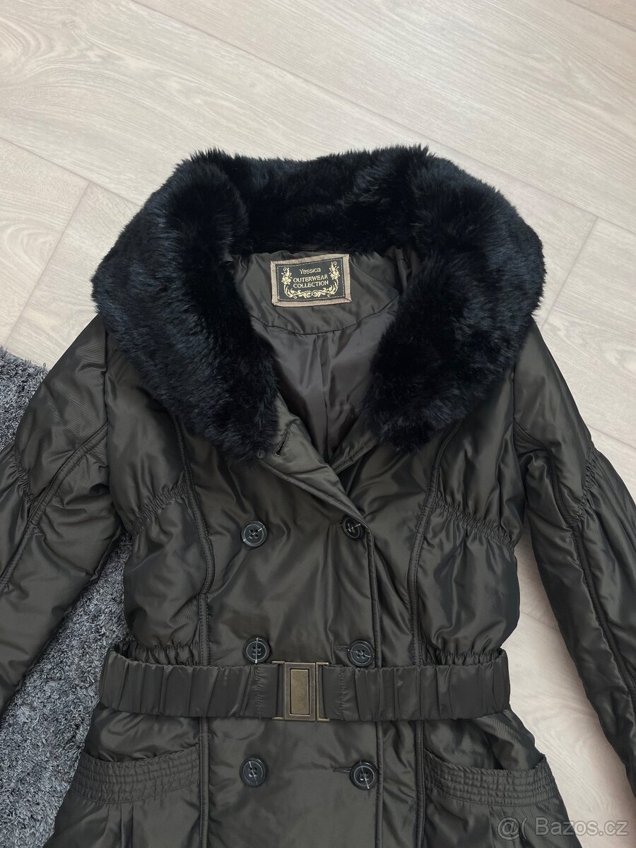 Péřový kabát - 3