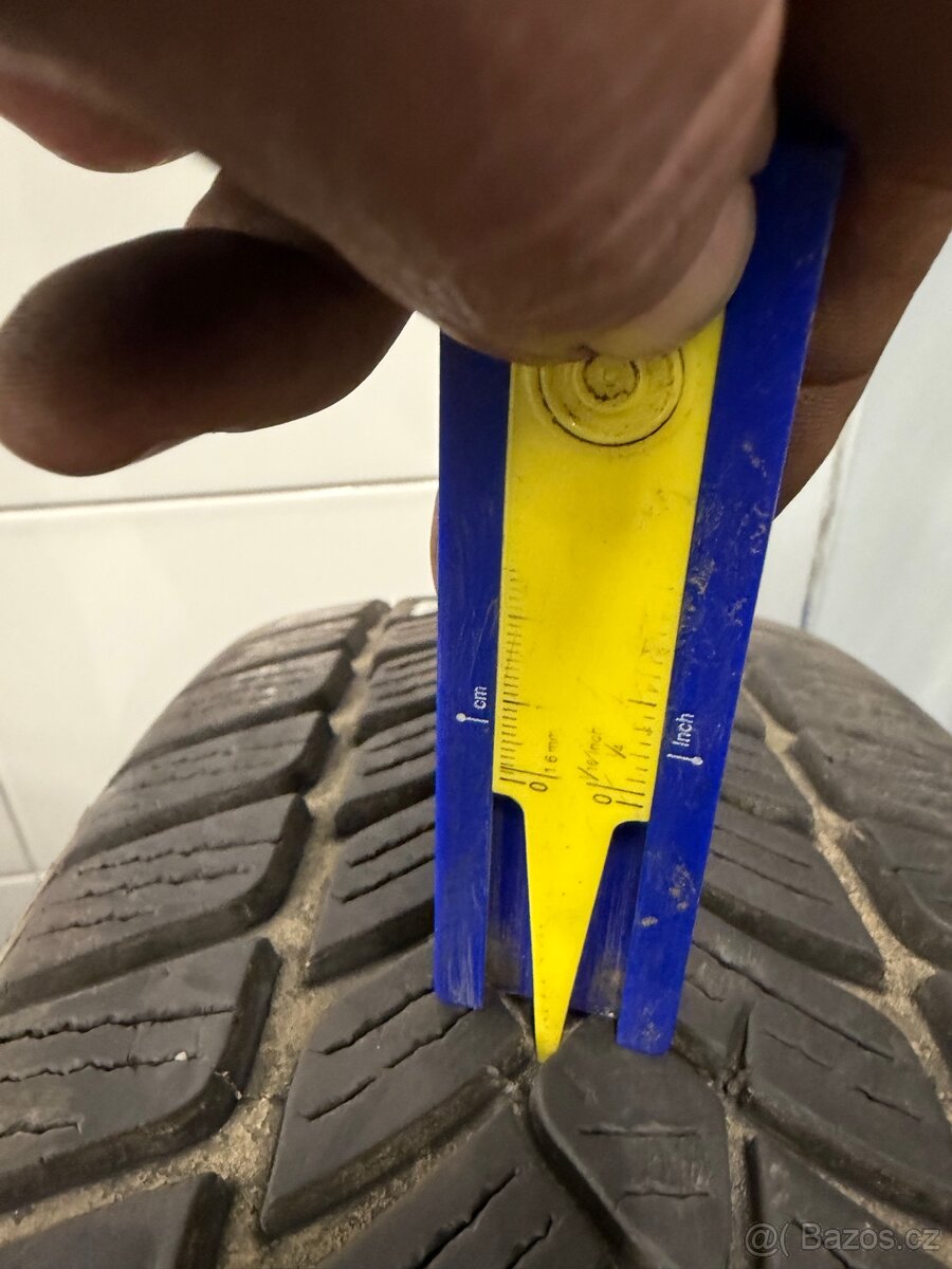 Zimní pneu 205/60/16 - 3