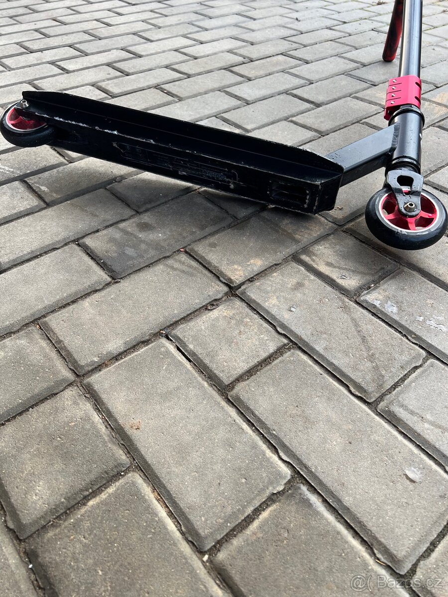 Freestyle koloběžka EDGE - 3