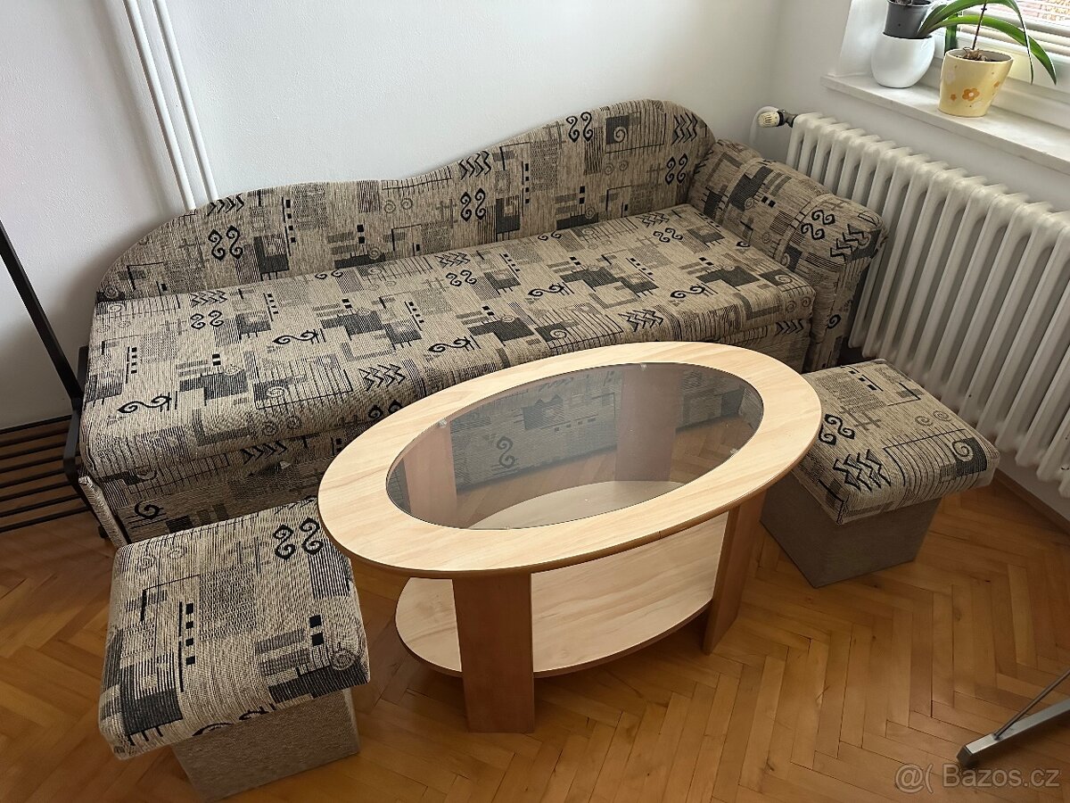 Gauč s úložným prostorem a stolek - 3