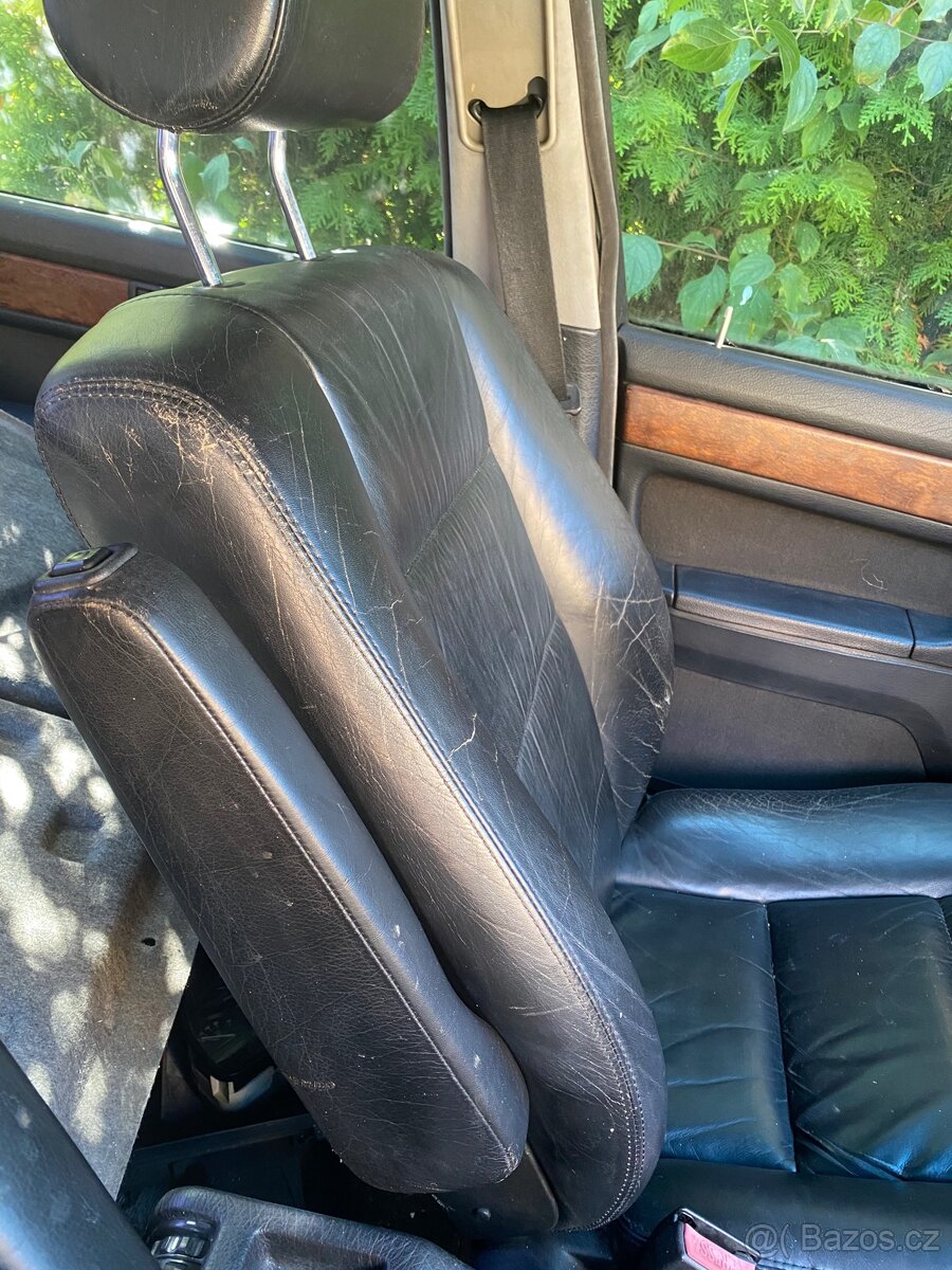 Bmw E32 interiér - 3