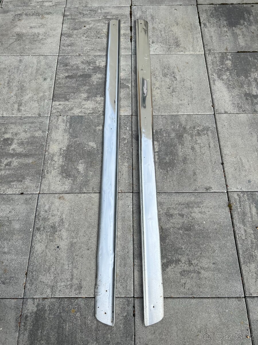 Sada prahových lišt Ford Mustang 1967 a 1968 - 3