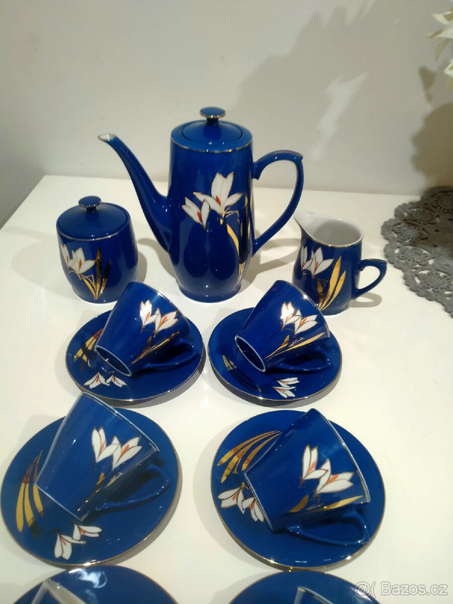KÁVOVÁ SADA - 3