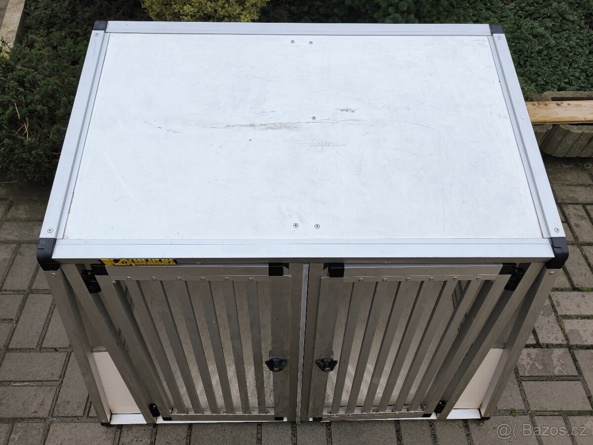 Přepravní klec do auta - 3