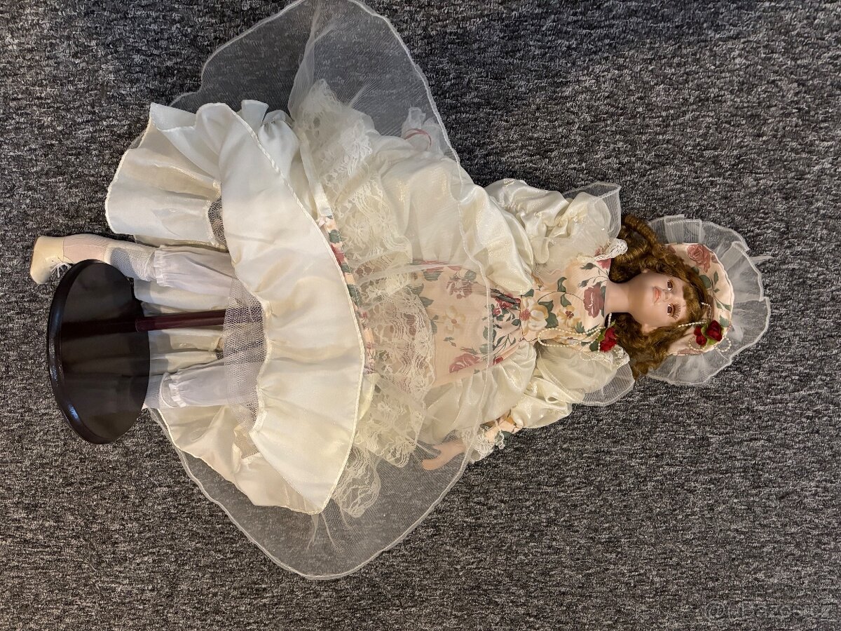 Porcelánová panenka - 3