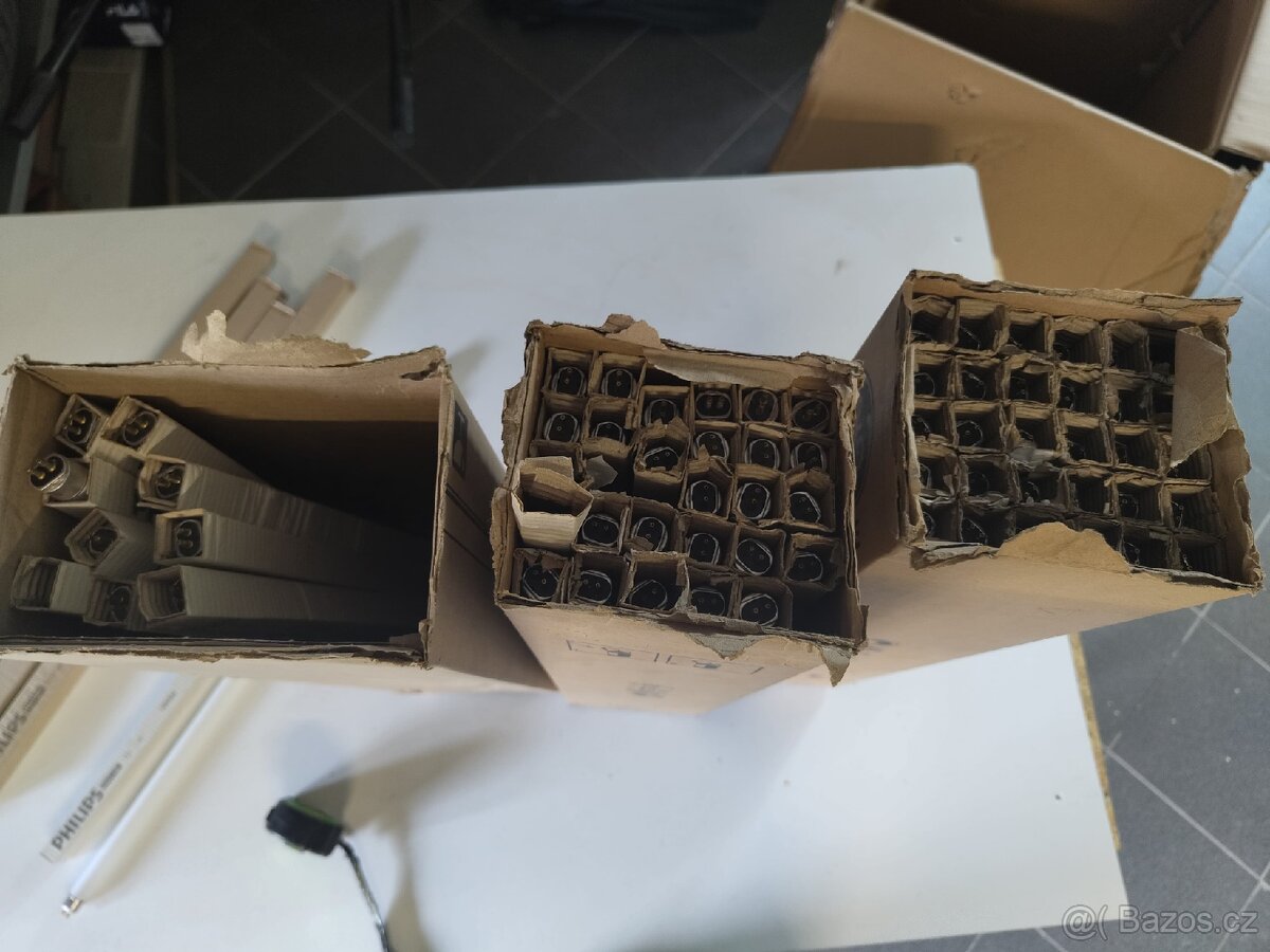 Zářivky Philips TL - 3