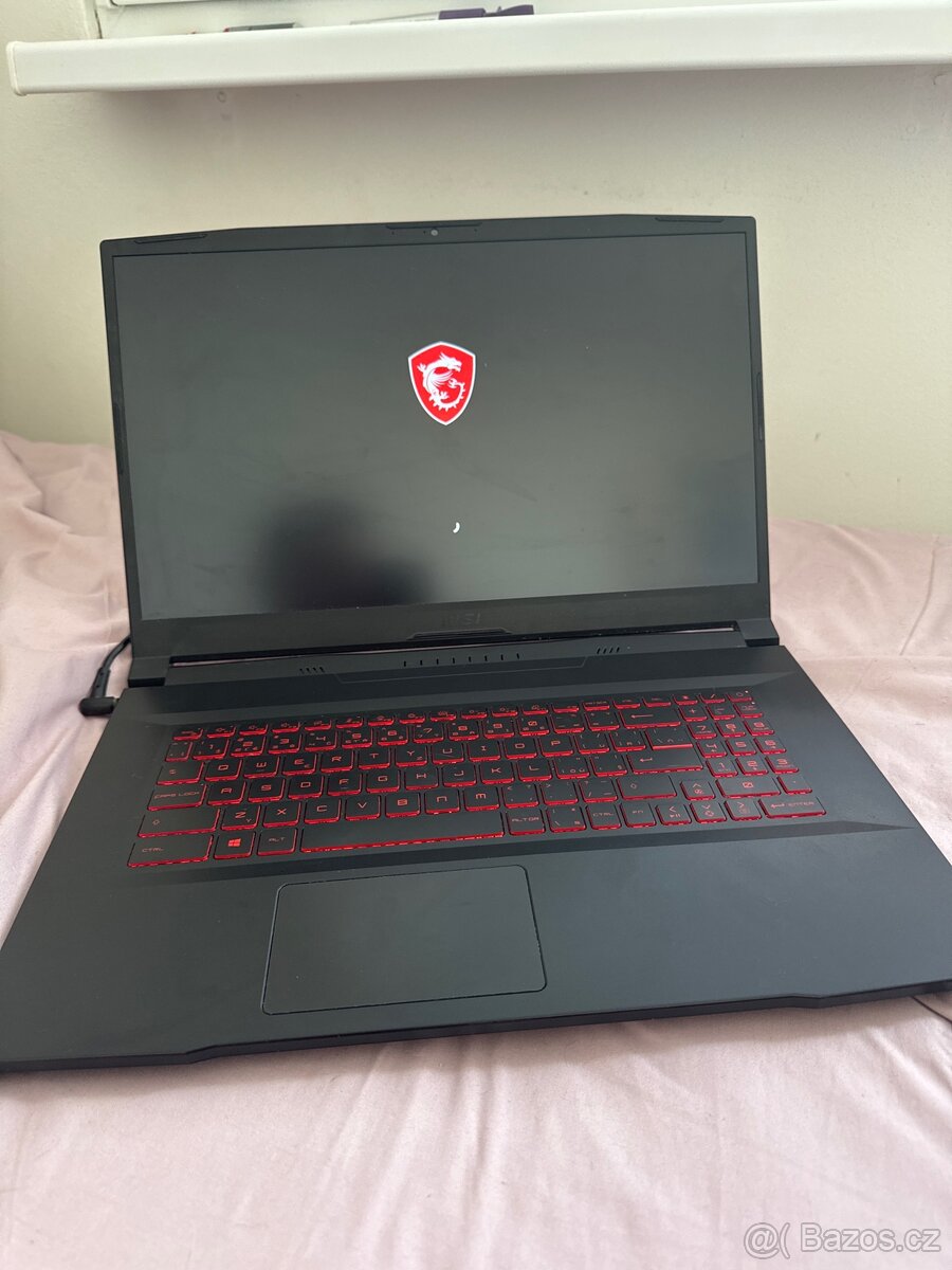 MSI 3050 - 3