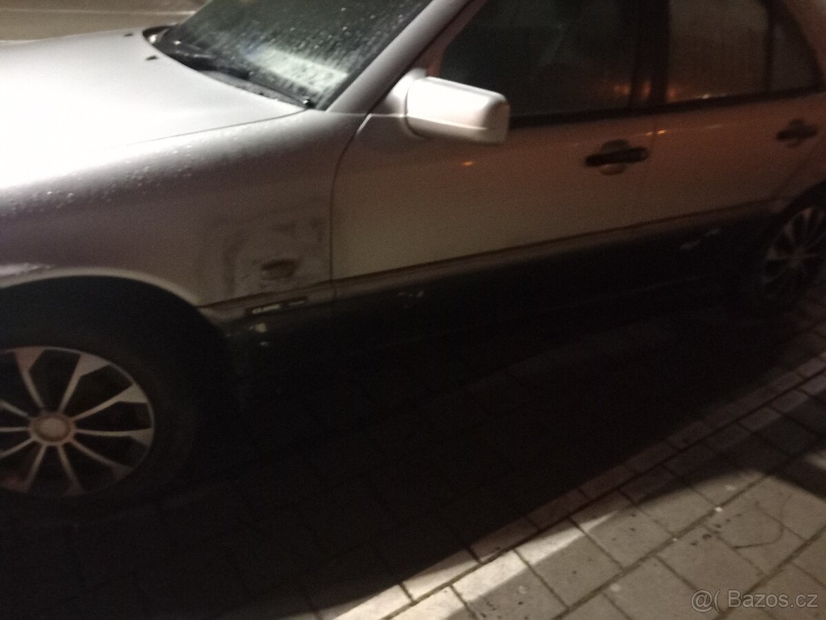 Mercedes,w202 ,2.2cdi.92kw.na díly. - 3