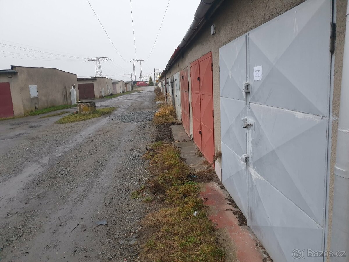 Pronájem garáže - 3