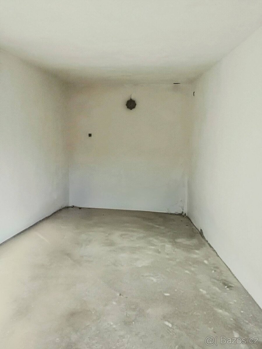 GARÁŽ NA PRODEJ - MLADÁ BOLESLAV - 3