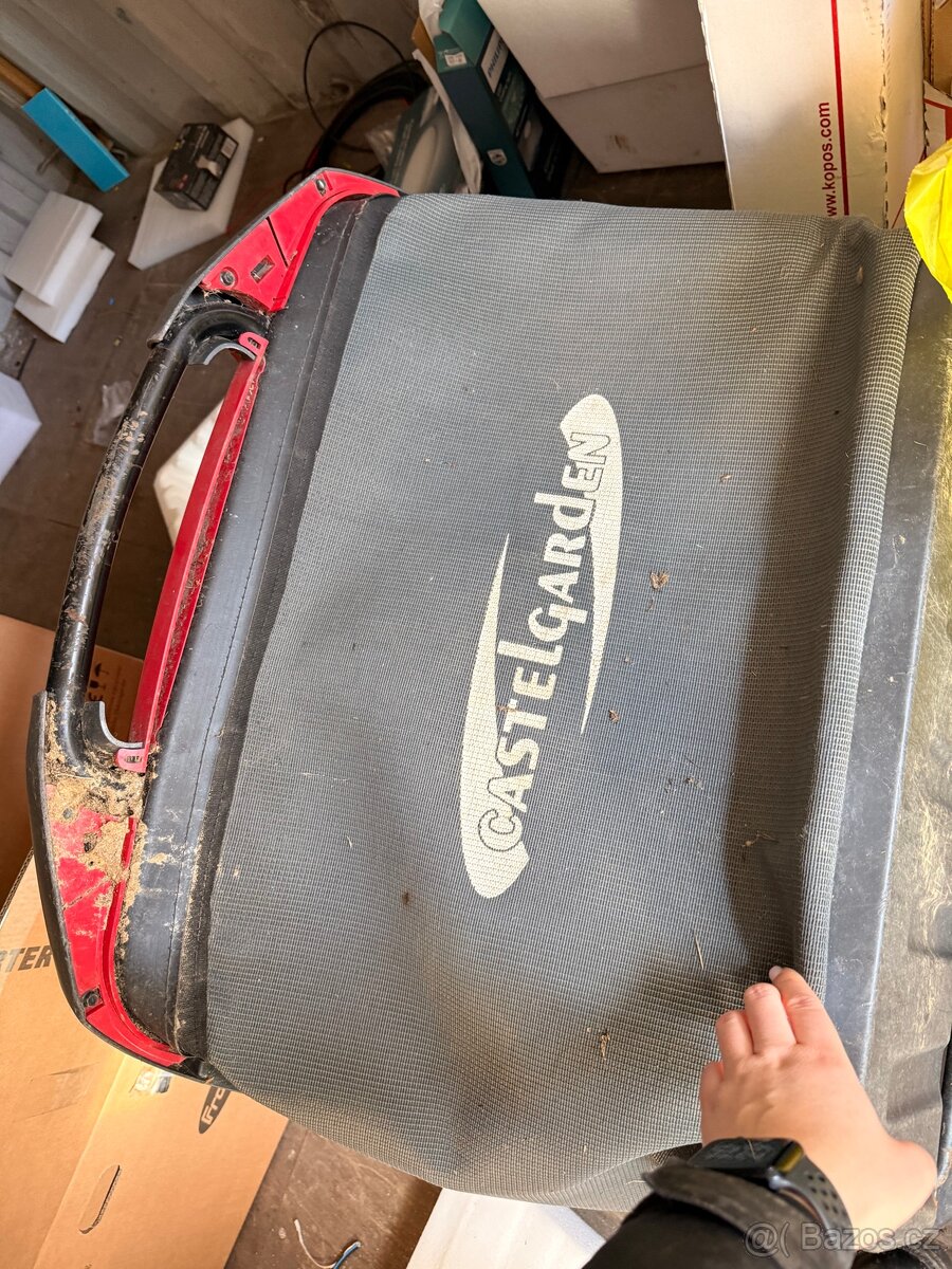 Zahradní traktůrek Castergarden XT 190 HD - 3